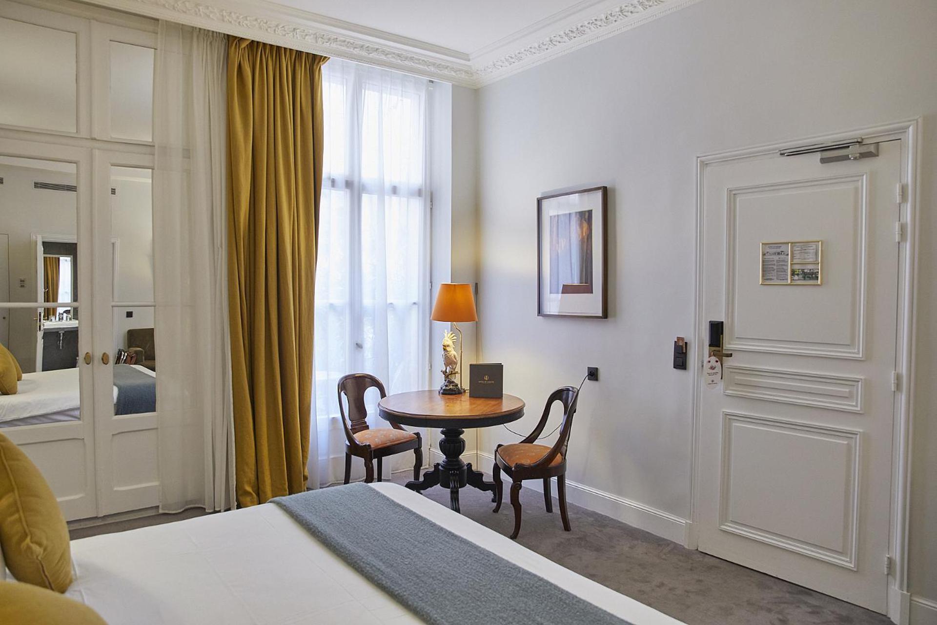 Hotel Du Danube Saint Germain Париж Экстерьер фото
