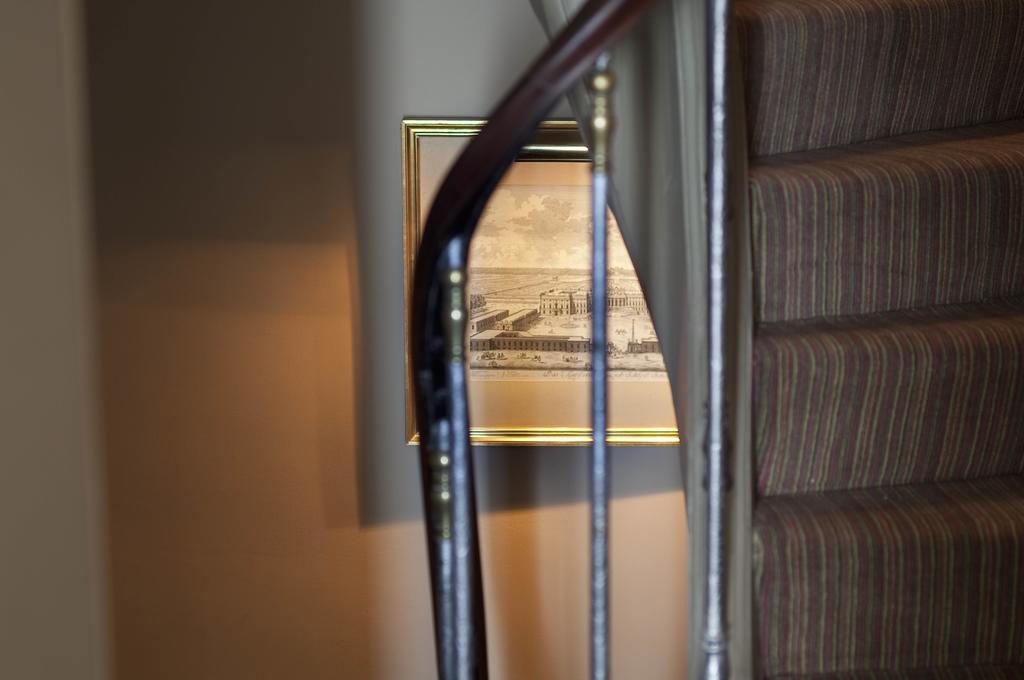 Hotel Du Danube Saint Germain Париж Экстерьер фото